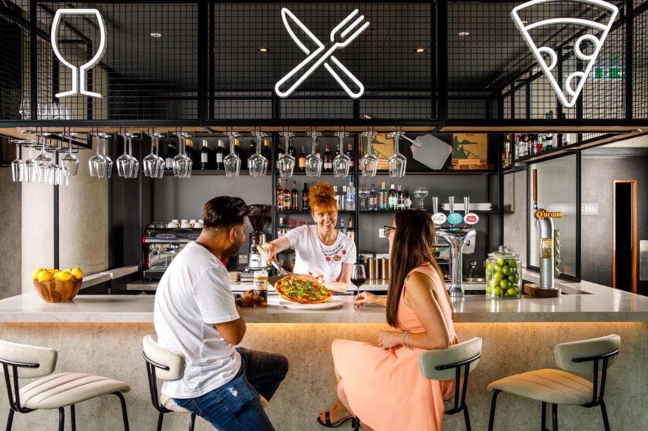宜必思伦敦萨顿角酒店 外观 照片
